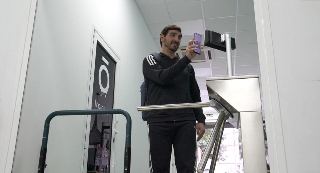 Control de acceso para gimnasios con torno y lector-trainingym-accesos-07